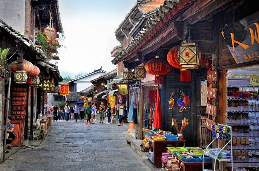 花溪区:“四下基层”解难题 办好实事聚民心